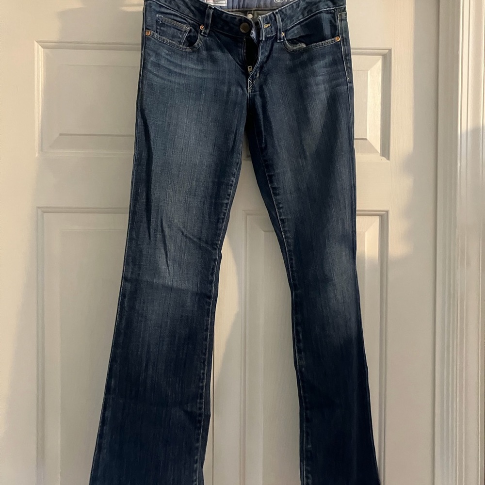 Gap  1969 Curvy Bootcut Jeans size 26/2R
